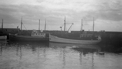 Ásbjörn AK 90 og Sveinn Guðmundsson AK 70