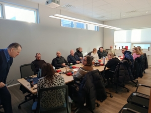 Fr&aelig;&eth;sludagur tr&uacute;na&eth;armanna vel s&oacute;ttur hj&aacute; Verkal&yacute;&eth;sf&eacute;lagi Akraness