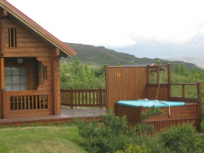 Fyrsta &uacute;thlutun orlofsh&uacute;sa sumari&eth; 2013!