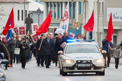 1. ma&iacute; r&aelig;&eth;a formanns Verkal&yacute;&eth;sf&eacute;lags Akraness